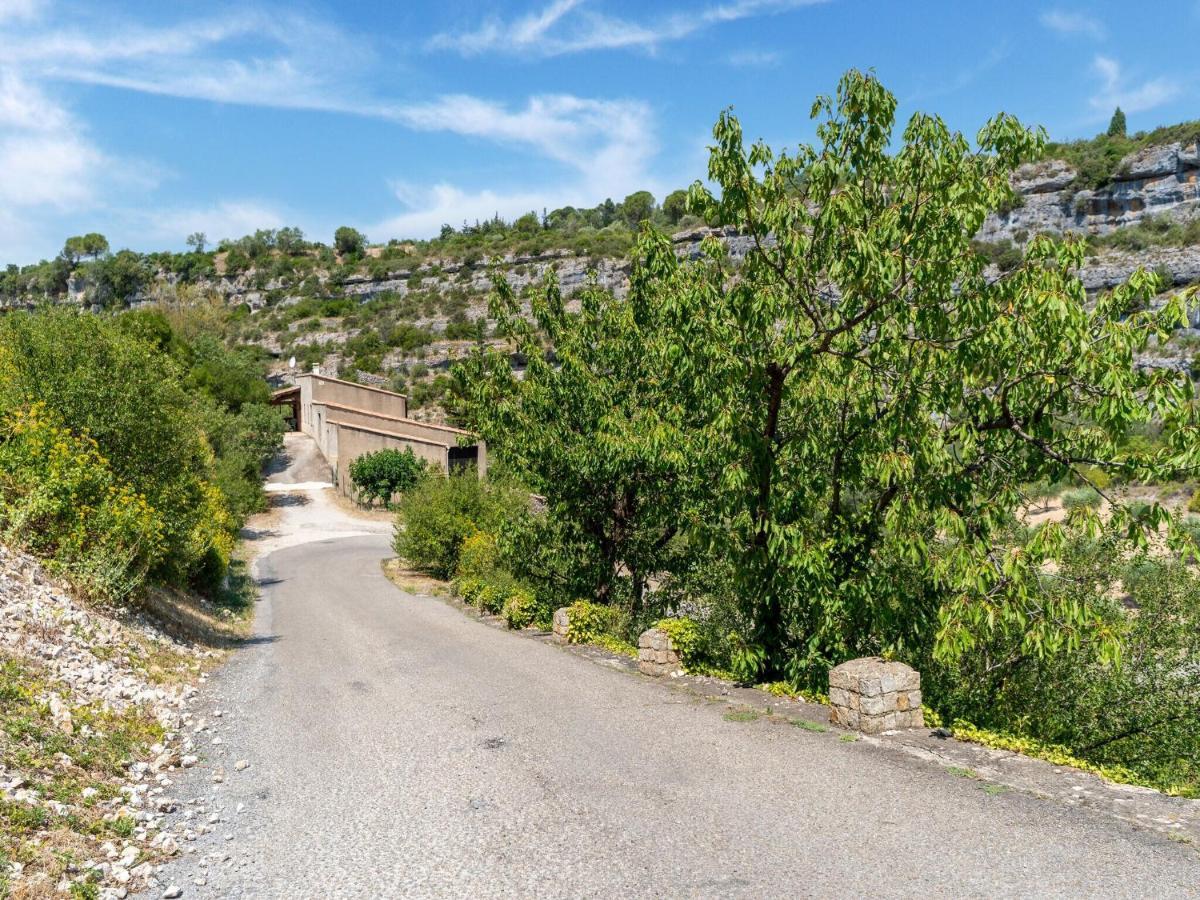 Cosy Holiday Home In Minerve With Garden Exterior photo