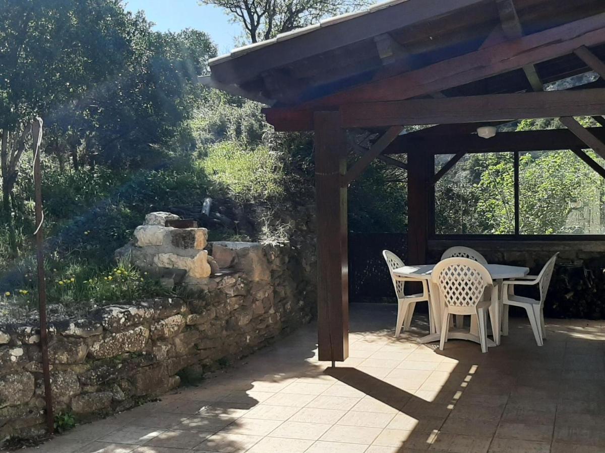 Cosy Holiday Home In Minerve With Garden Exterior photo